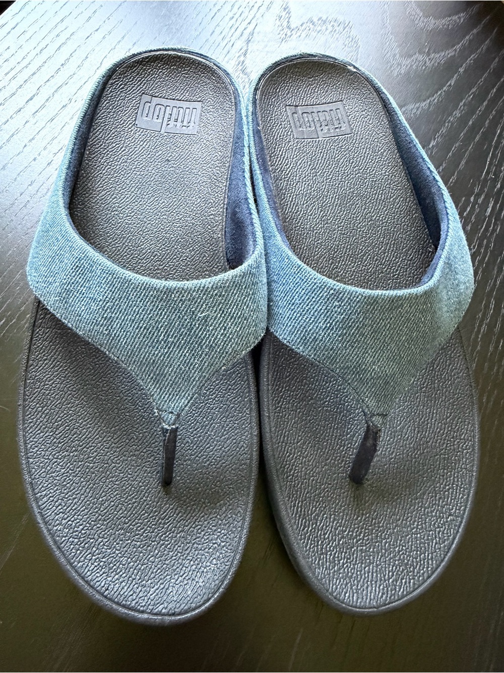 FitFlop Lulu Blue Denim Thong Wedge Comfort Sandals Size 9